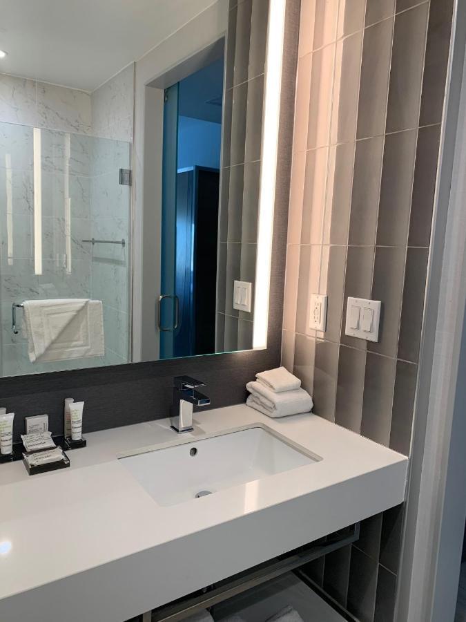 מלון Marriott New York Jfk Airport מראה חיצוני תמונה